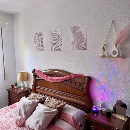 Habitacion Amplia Y Luminosa Apartment Granada Luaran gambar